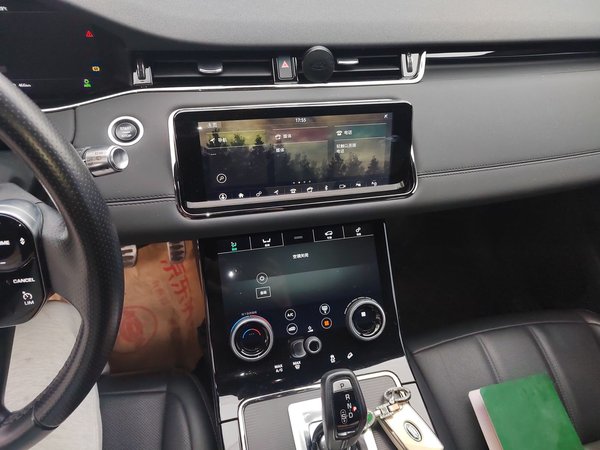 Land Rover Range Rover Evoque 2020, 33600 км, за 22380 USD - фото 10