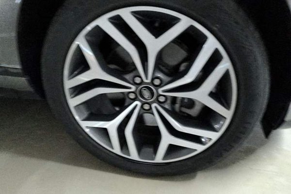 Land Rover Range Rover Evoque 2022, 38900 км, за 24634 USD - фото 8