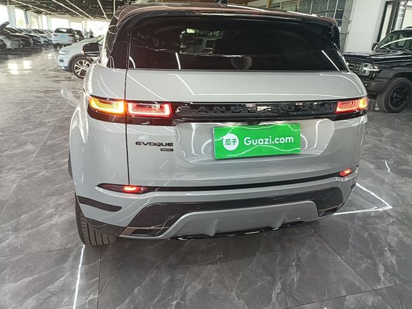Land Rover Range Rover Evoque 2023, 27400 км, за 29221 USD