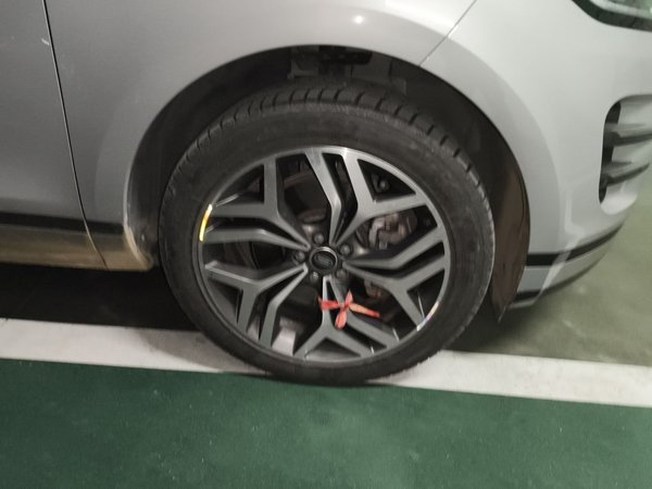 Land Rover Range Rover Evoque 2023, 25200 км, за 29264 USD - фото 8