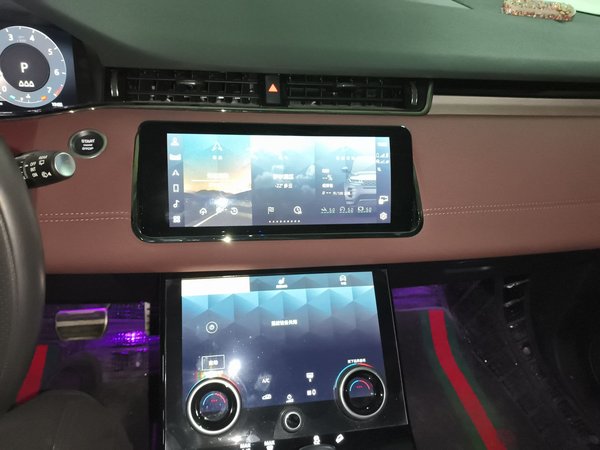 Land Rover Range Rover Evoque 2023, 25200 км, за 29264 USD - фото 14