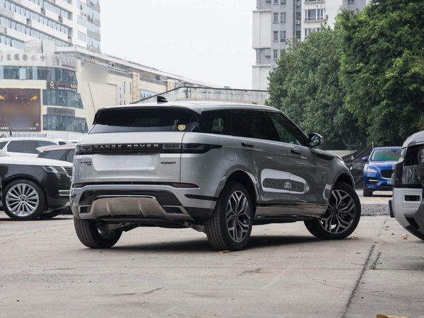 Land Rover Range Rover Evoque 2023, 31500 км, за 23104 USD - фото 6