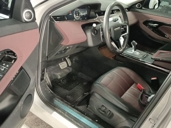 Land Rover Range Rover Evoque 2023, 31500 км, за 23104 USD - фото 19