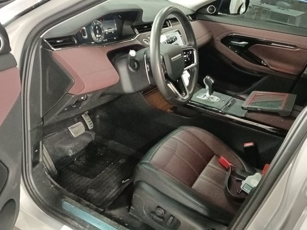 Land Rover Range Rover Evoque 2023, 31500 км, за 23104 USD - фото 14