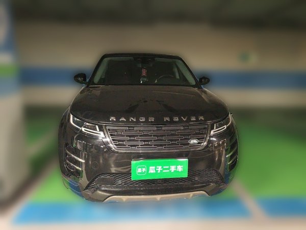 Land Rover Range Rover Evoque 2024, 22100 км, за 26816 USD