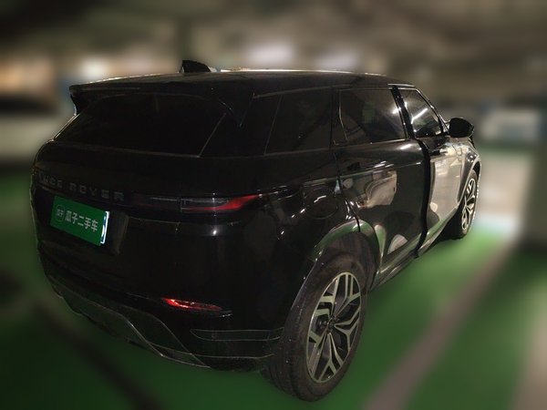Land Rover Range Rover Evoque 2024, 22100 км, за 26816 USD - фото 6
