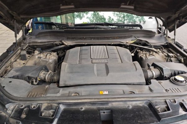 Land Rover Range Rover Sport 2014, 68000 км, за 39230 USD - фото 21