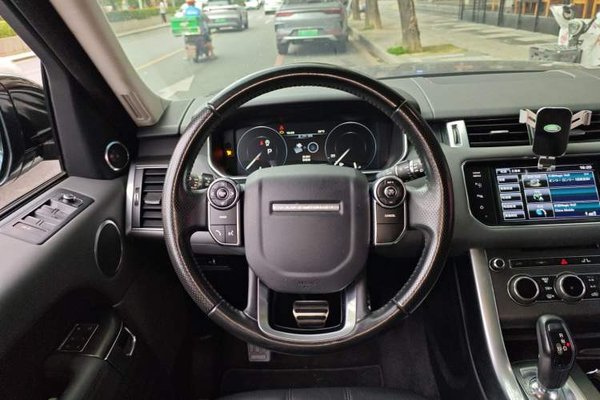 Land Rover Range Rover Sport 2014, 68000 км, за 39230 USD - фото 10