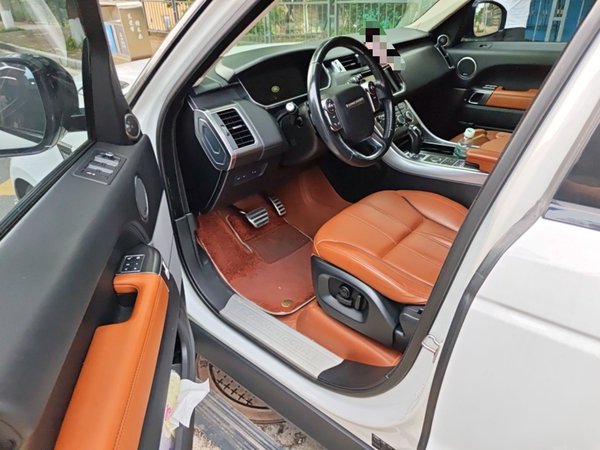 Land Rover Range Rover Sport 2016, 161900 км, за 28939 USD
