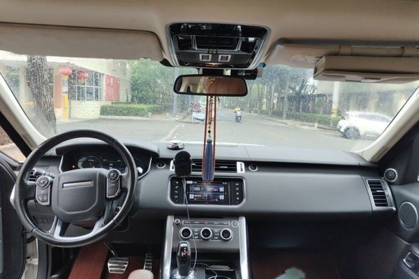 Land Rover Range Rover Sport 2016, 199500 км, за 25220 USD - фото 18