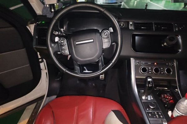 Land Rover Range Rover Sport 2017, 197700 км, за 27942 USD - фото 10