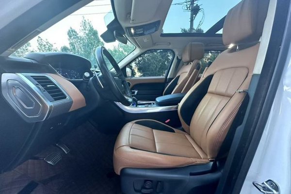 Land Rover Range Rover Sport 2018, 114200 км, за 51342 USD - фото 9