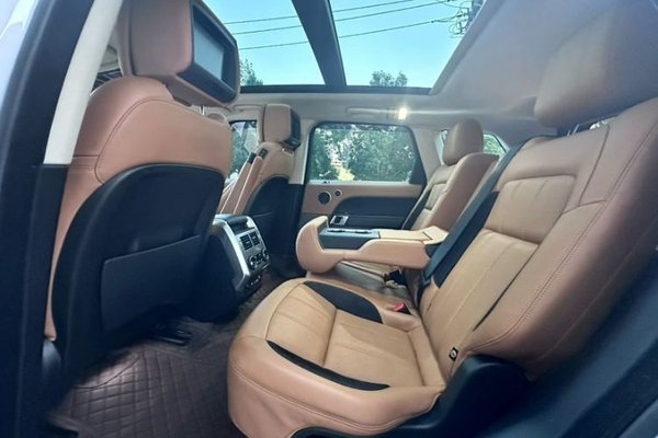 Land Rover Range Rover Sport 2018, 114200 км, за 51342 USD - фото 10