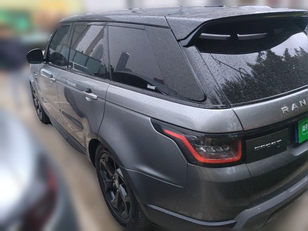 Land Rover Range Rover Sport 2022, 112400 км, за 51002 USD