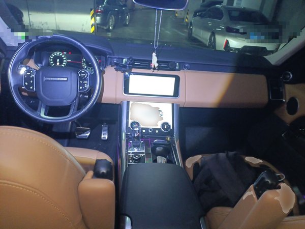 Land Rover Range Rover Sport 2022, 42100 км, за 70190 USD - фото 10