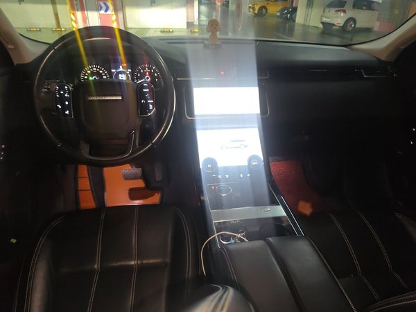 Land Rover Range Rover Velar 2017, 71400 км, за 30539 USD - фото 18