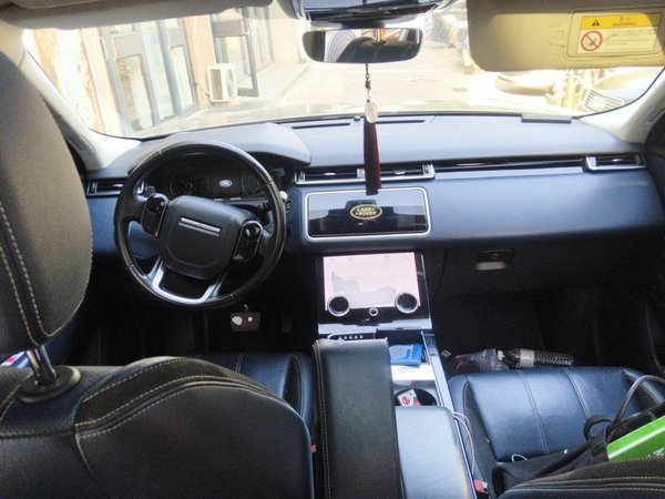 Land Rover Range Rover Velar 2018, 127200 км, за 23951 USD - фото 10