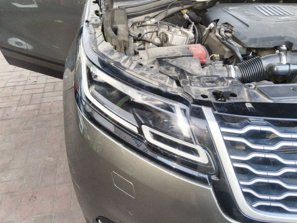 Land Rover Range Rover Velar 2018, 127200 км, за 23951 USD - фото 7