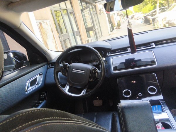 Land Rover Range Rover Velar 2018, 127200 км, за 23951 USD - фото 11