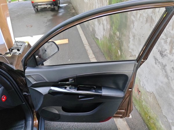 Land X5 2013, 72900 км, за 3405 USD - фото 14