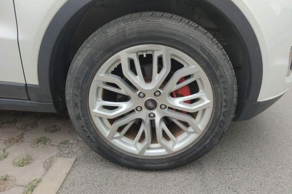 Land X7 2015, 21000 км, за 4109 USD
