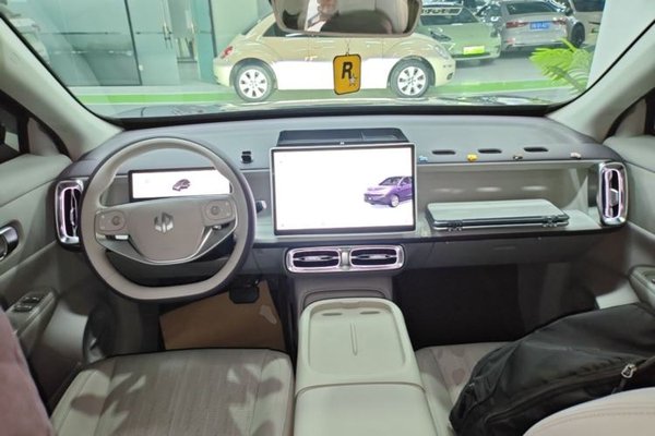 Leapmotor B10 2025, 18600 км, за 13988 USD - фото 12