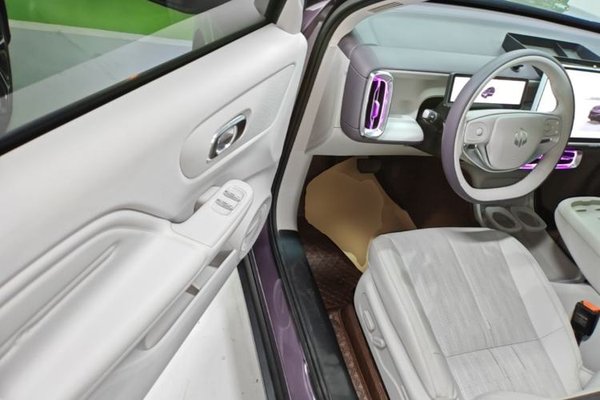 Leapmotor B10 2025, 18600 км, за 13988 USD - фото 18