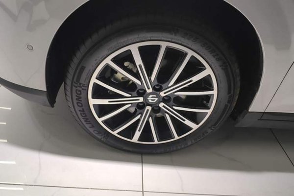 Leapmotor B10 2025, 18700 км, за 15450 USD - фото 10