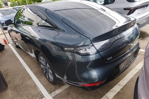 Leapmotor C01 2022, 42400 км, за 15594 USD - фото 8