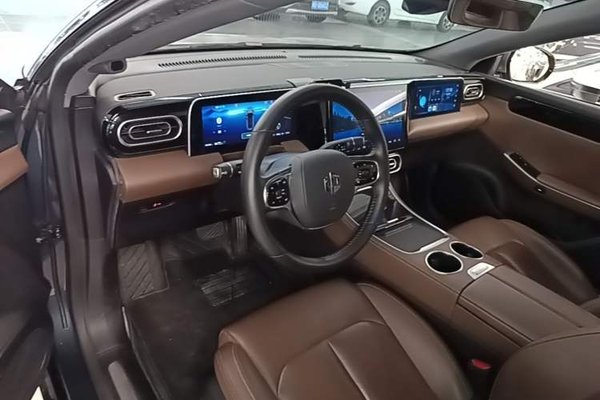 Leapmotor C01 2023, 51200 км, за 12917 USD - фото 12