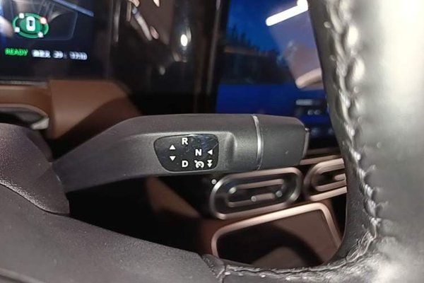 Leapmotor C01 2023, 51200 км, за 12917 USD - фото 16