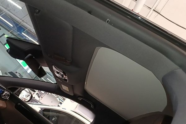 Leapmotor C01 2023, 51200 км, за 12917 USD - фото 21