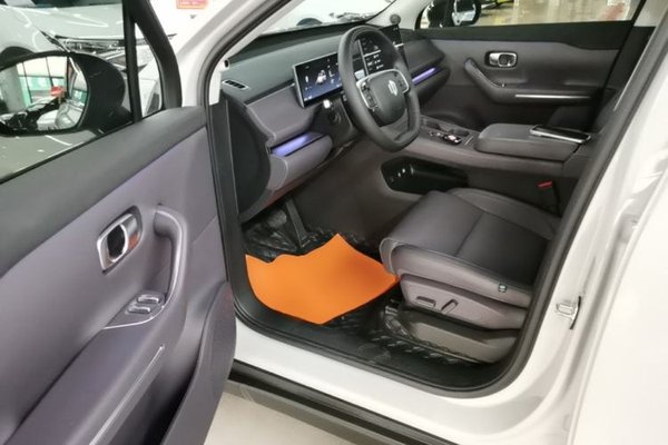 Leapmotor C10 2024, 26600 км, за 17112 USD - фото 23