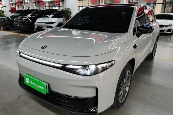 Leapmotor C10 · 2024 год