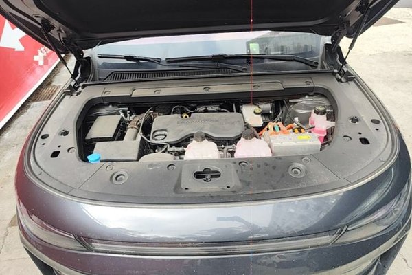 Leapmotor C10 2024, 19000 км, за 17980 USD - фото 11