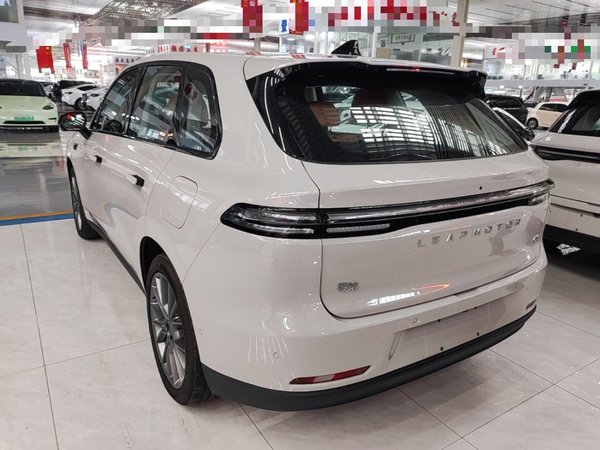 Leapmotor C10 2026, 13800 км, за 19240 USD