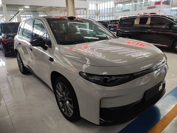 Leapmotor C10 2026, 13800 км, за 19240 USD