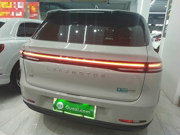 Leapmotor C10 2026, 14800 км, за 18034 USD