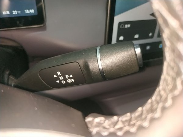 Leapmotor C10 2026, 14800 км, за 18034 USD - фото 17