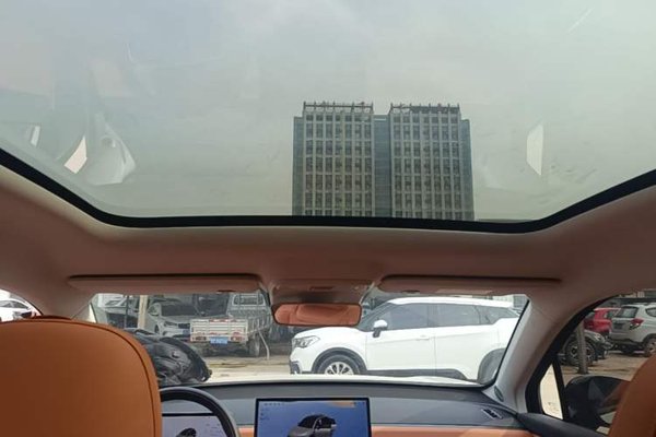 Leapmotor C10 2026, 18000 км, за 19127 USD - фото 21