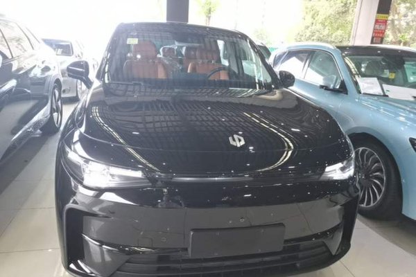 Leapmotor C10 2026, 1800 км, за 18647 USD - фото 26