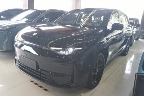 Leapmotor C10 · 2026 год
