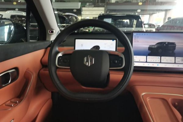 Leapmotor C10 2026, 1800 км, за 18647 USD - фото 11