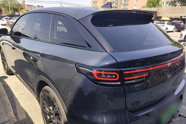 Leapmotor C11 2023, 119100 км, за 13849 USD
