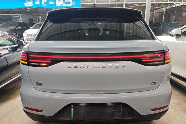 Leapmotor C11 2023, 46600 км, за 15417 USD