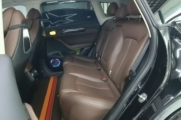 Leapmotor C11 2023, 31000 км, за 15293 USD - фото 20