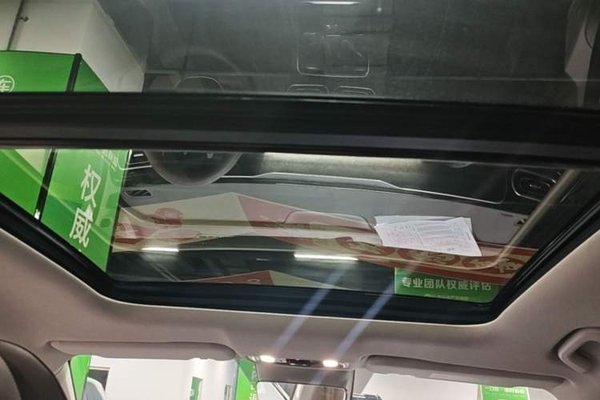 Leapmotor C11 2023, 32200 км, за 15351 USD
