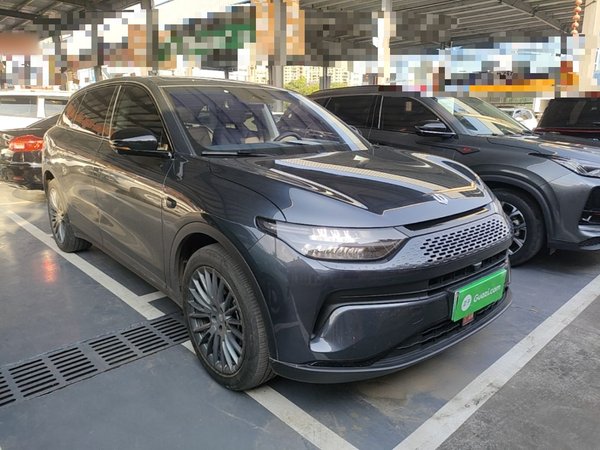 Leapmotor C11 2023, 42699 км, за 14679 USD