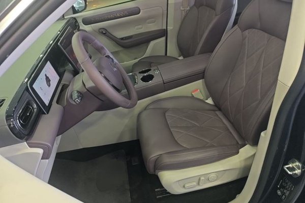 Leapmotor C11 2024, 26300 км, за 17352 USD - фото 17