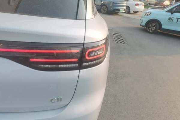 Leapmotor C11 2026, 13100 км, за 19627 USD - фото 9